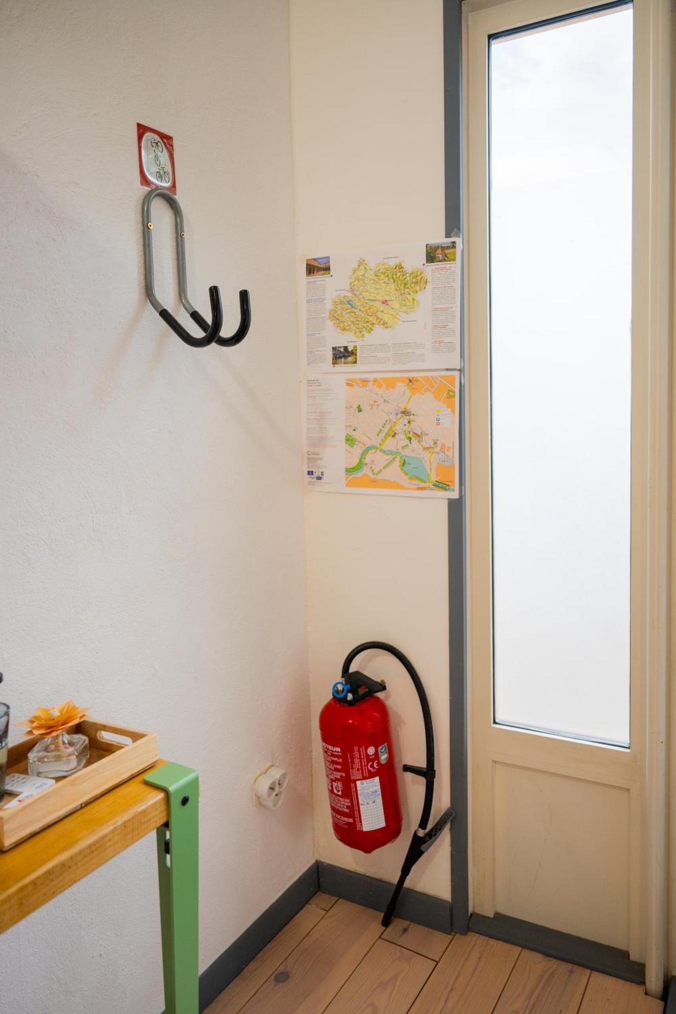 Chez La Fille De L Eclusier Appartement Castelnaudary Buitenkant foto