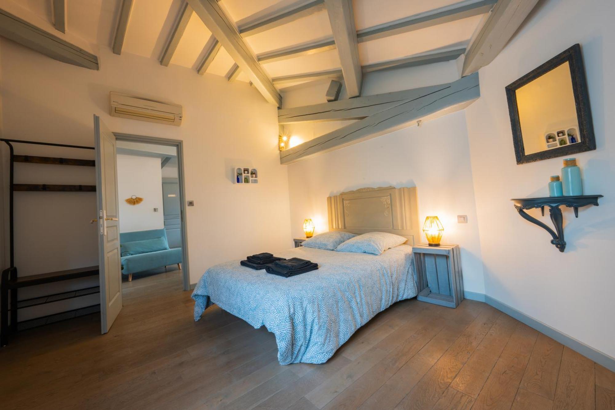 Chez La Fille De L Eclusier Appartement Castelnaudary Buitenkant foto