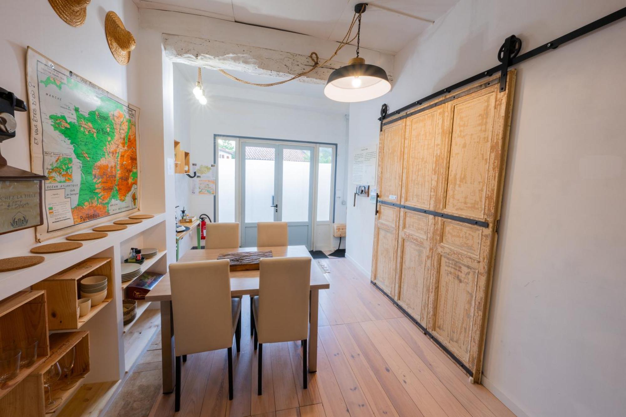 Chez La Fille De L Eclusier Appartement Castelnaudary Buitenkant foto