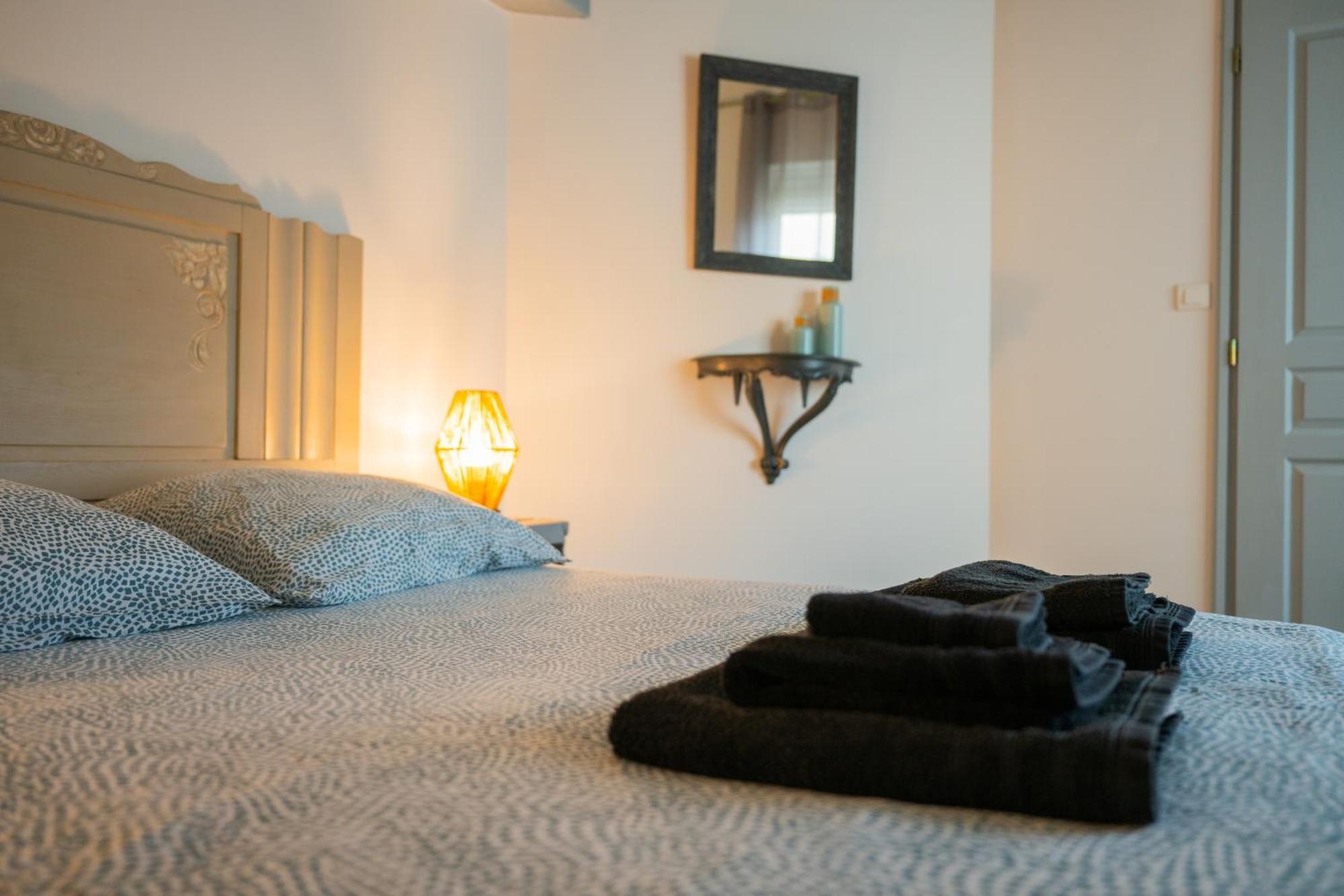 Chez La Fille De L Eclusier Appartement Castelnaudary Buitenkant foto